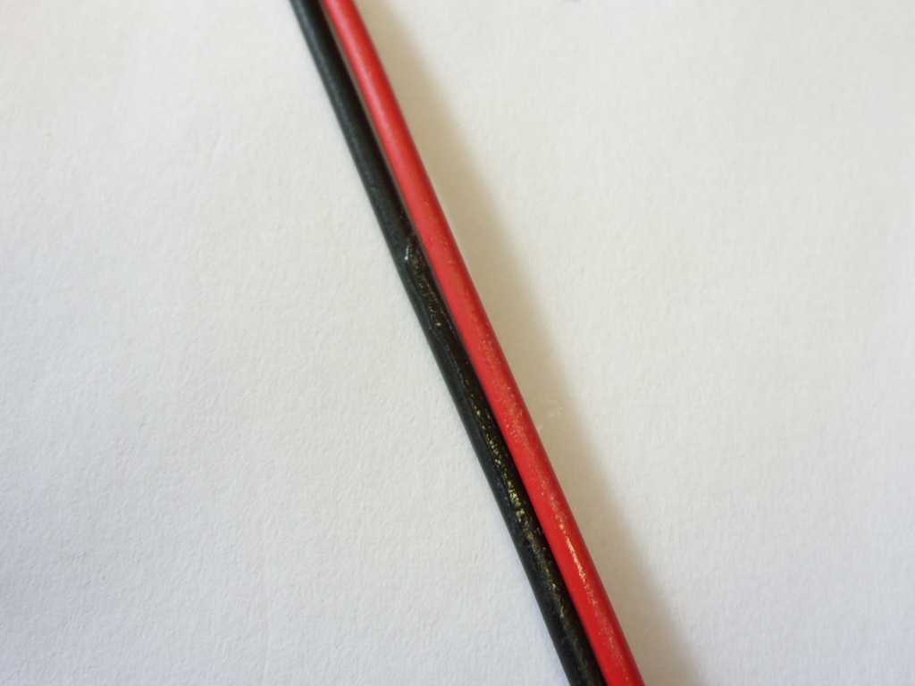 Zweiadriges Kabel rot/schwarz 0,5mm - Mikrocontroller.net