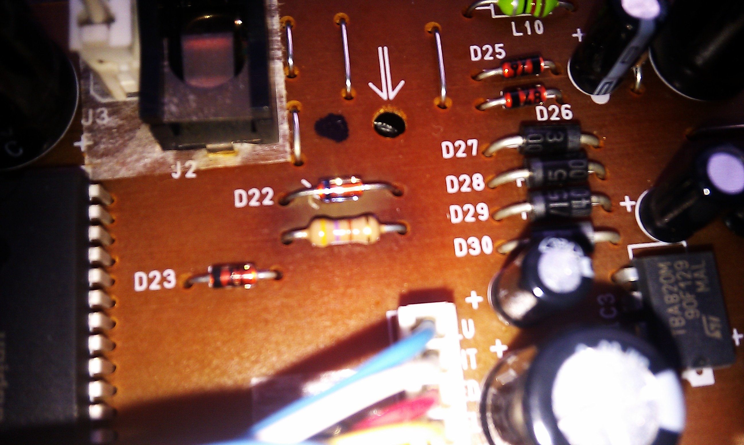 Diode defekt? (mit Foto) - Mikrocontroller.net