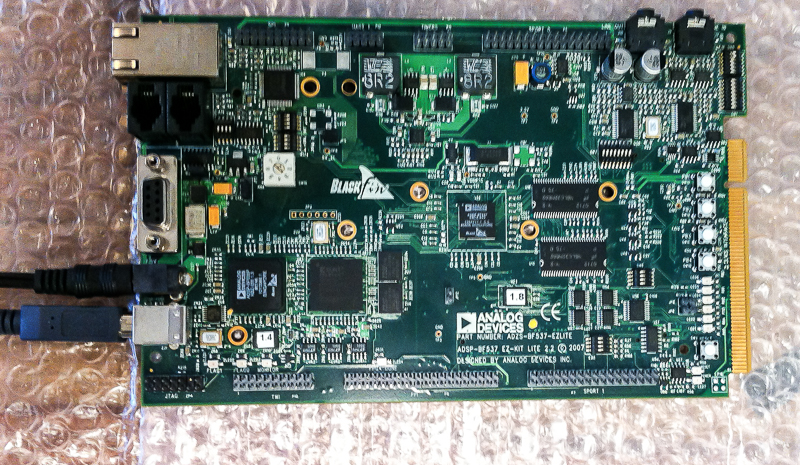 V] Blackfin Evaluation Board ADSP-BF537 EZ-KIT Lite - Mikrocontroller.net