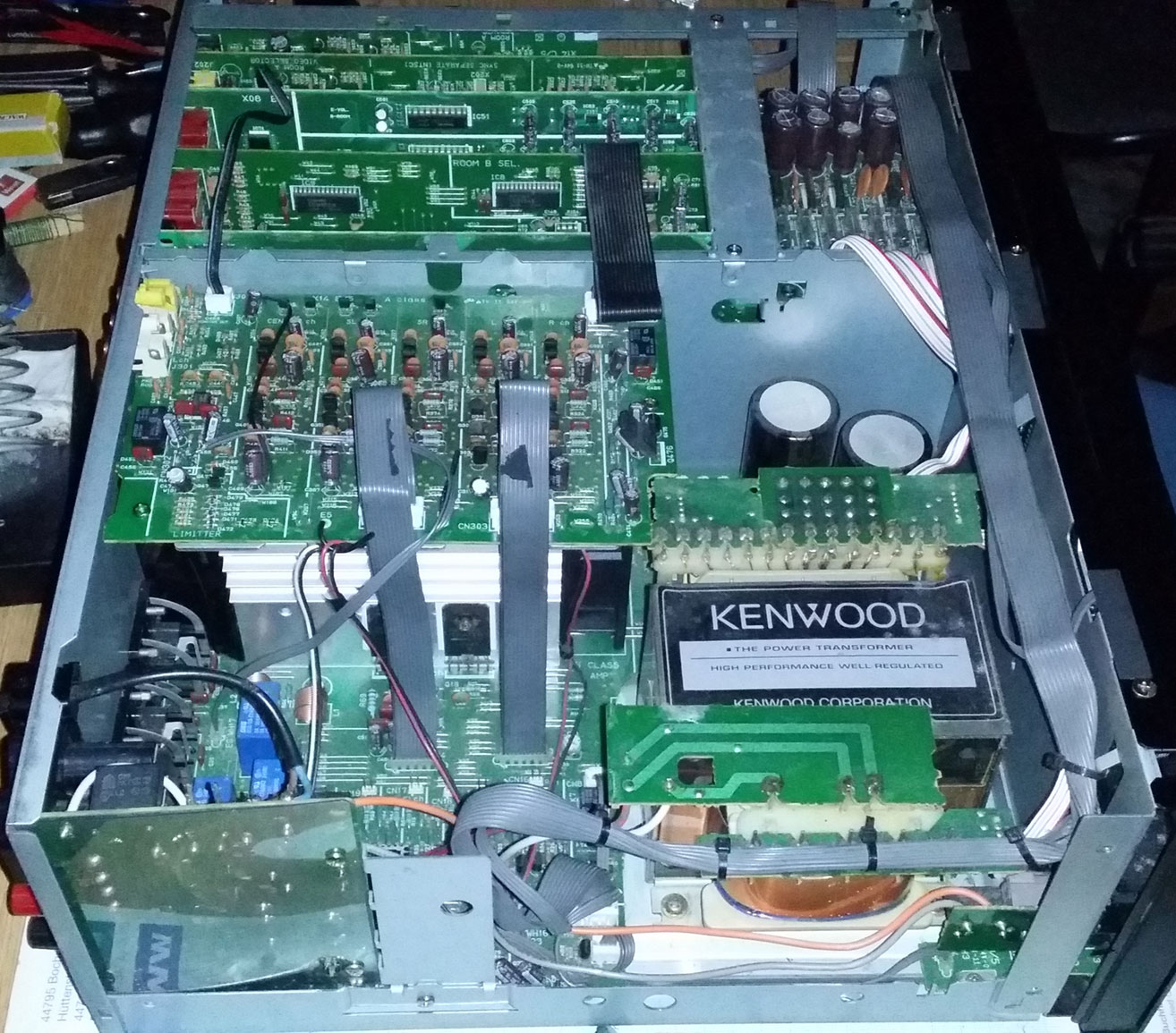 Kenwood KRV-999D - Startphase fehlerhaft - massiv übersteuert -  Mikrocontroller.net