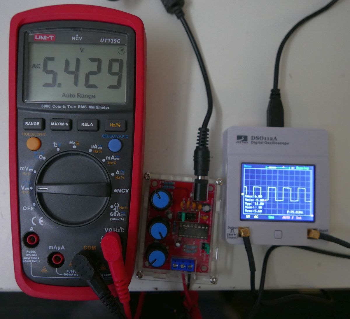 Frequenzmessung mit UT139C - Mikrocontroller.net