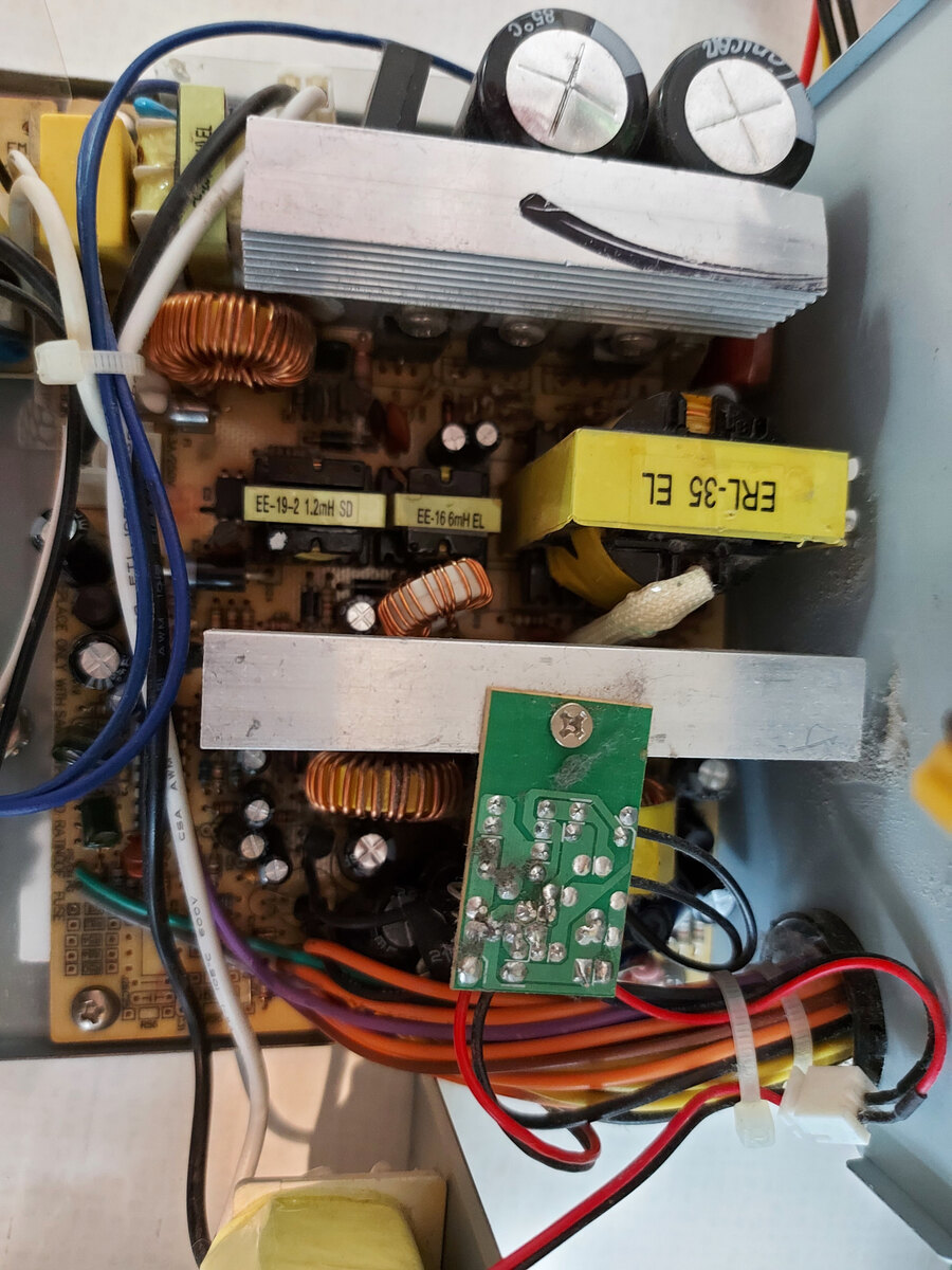 PC Netzteil 450 Volt, durchgebrannt wg. Überspannung, reparabel? -  Mikrocontroller.net